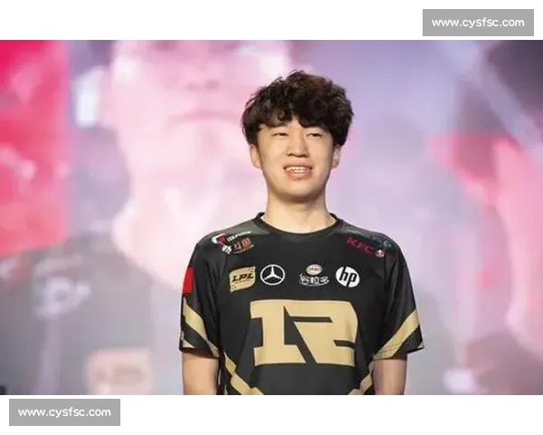电竞选手转会风云再起战队阵容调整引发粉丝热议